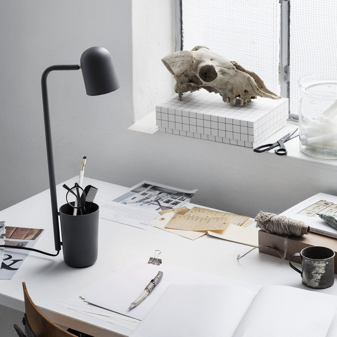 Buddy - Skrivebordslampe - Varm beige