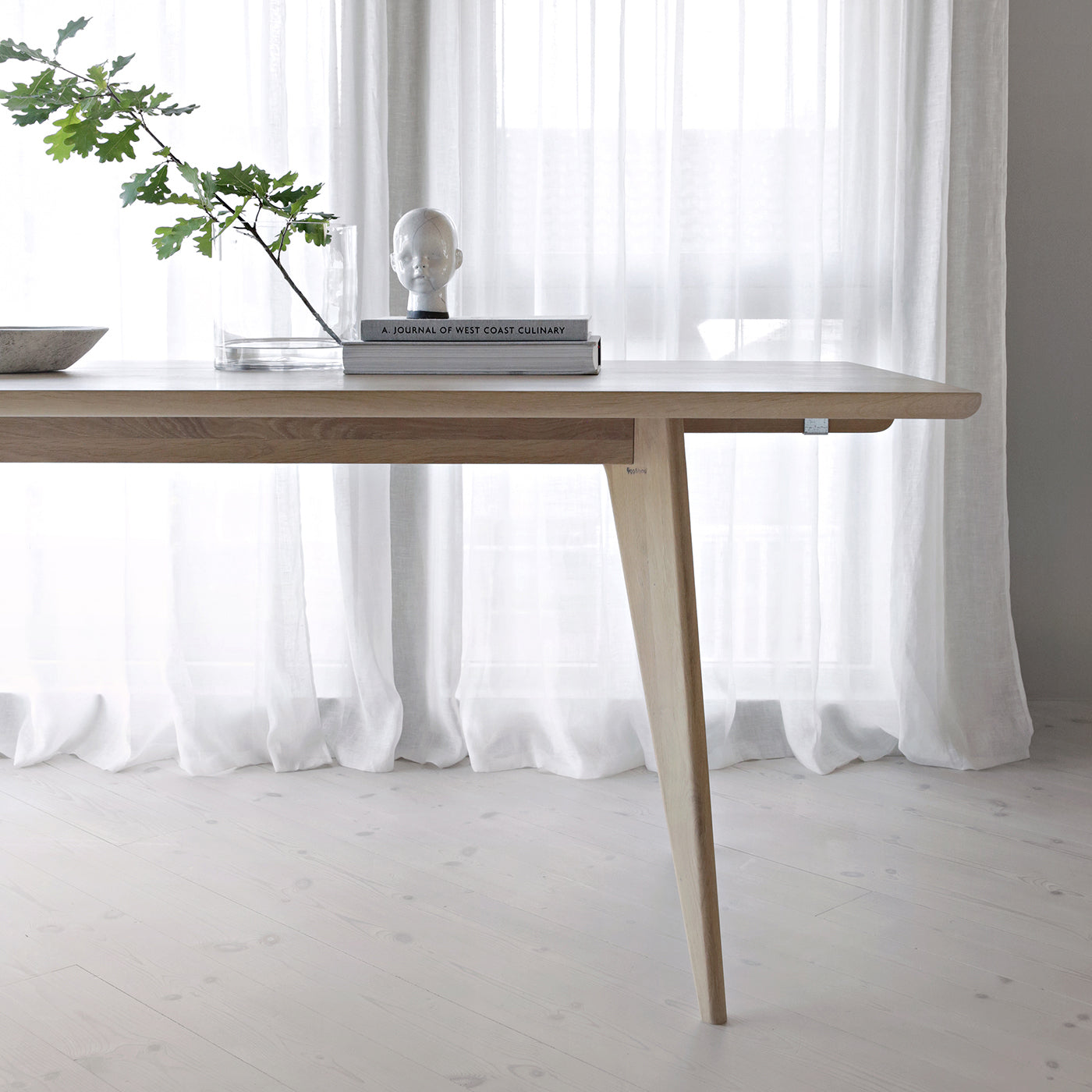 Viken - Spisebord 220 - Eik